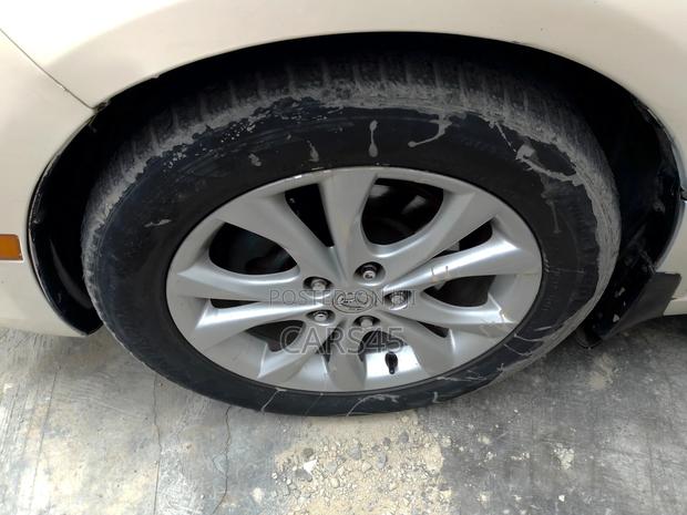 Mazda 6 2010 Off white
