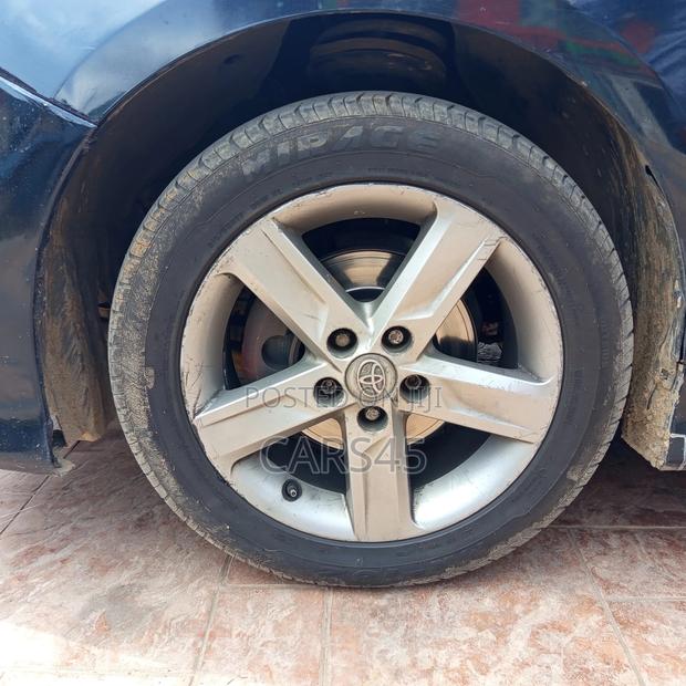 Toyota Camry 2012 Black