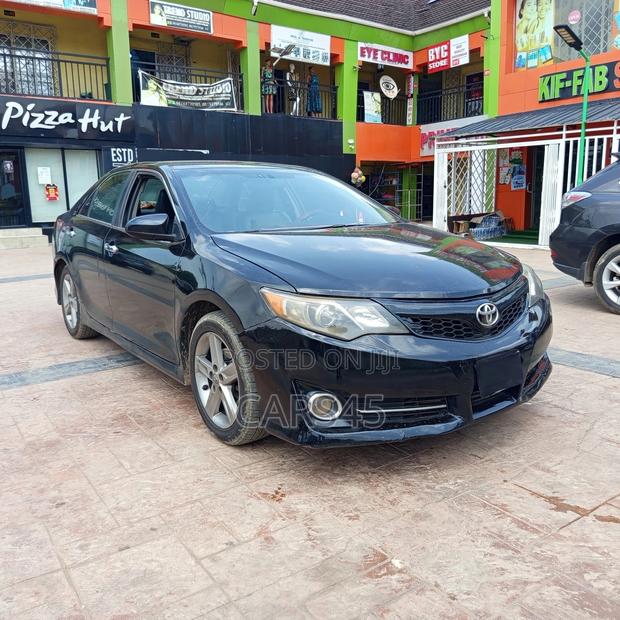 Toyota Camry 2012 Black