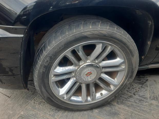 Cadillac Escalade 2014 Black