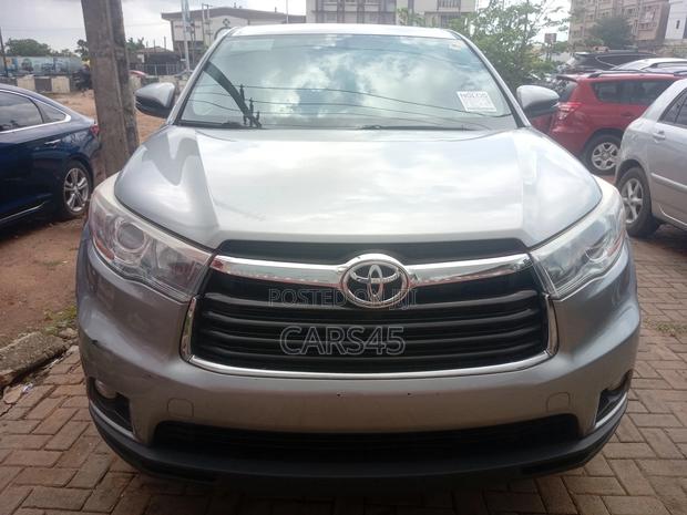 Toyota Highlander 2016 Silver