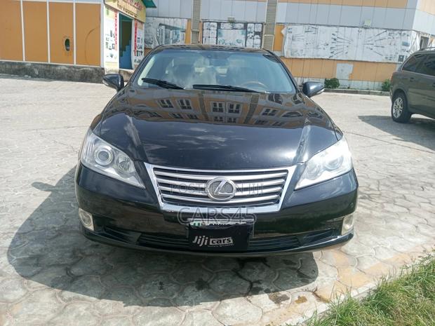 Lexus ES 2012 Black