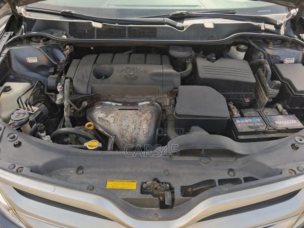 Toyota Venza 2011 Gray