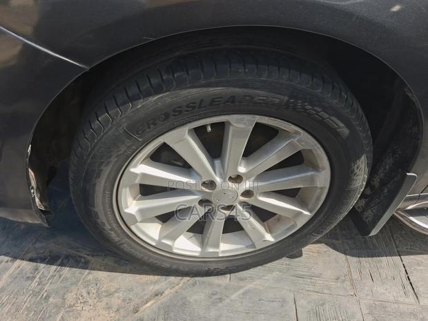 Toyota Venza 2011 Gray
