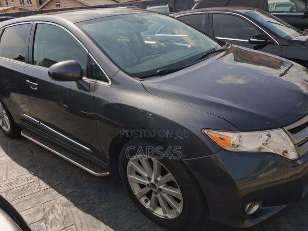 Toyota Venza 2011 Gray