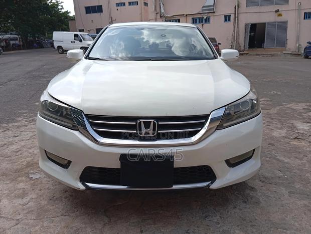 Honda Accord 2013 White