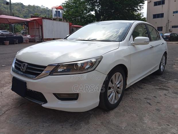 Honda Accord 2013 White