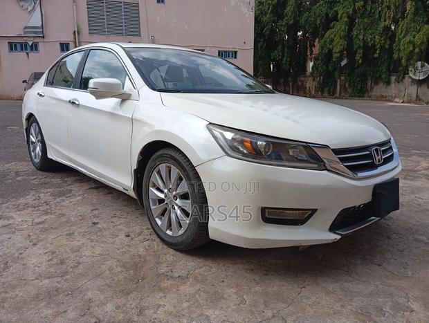 Honda Accord 2013 White