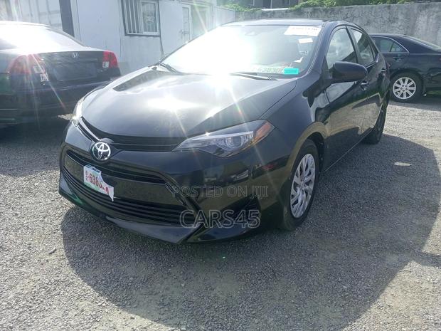 Toyota Corolla 2017 Black