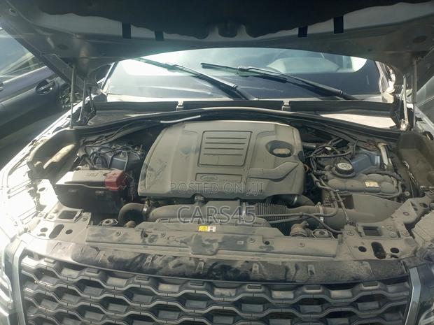 Land Rover Range Rover Velar 2018 Silver