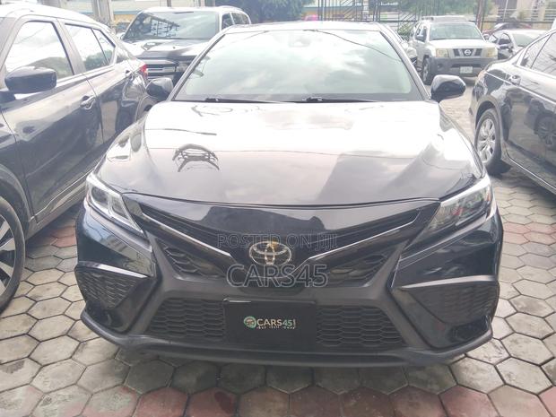 Toyota Camry 2022 Black