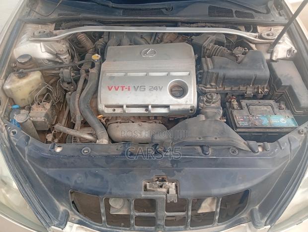 Lexus ES 300 2003 Gold