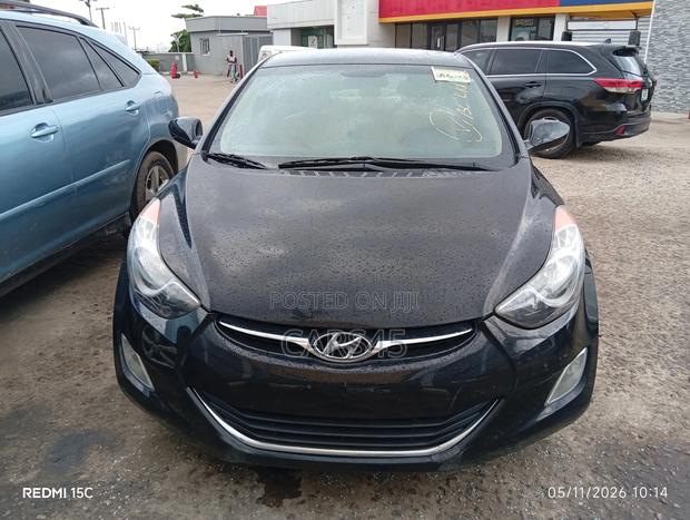 Hyundai Elantra 2013 Black