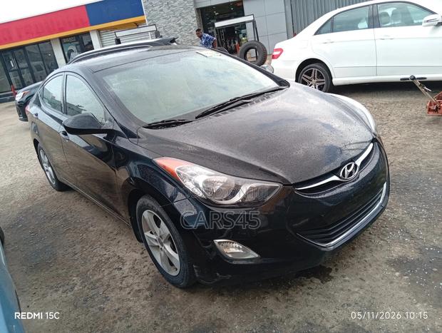 Hyundai Elantra 2013 Black