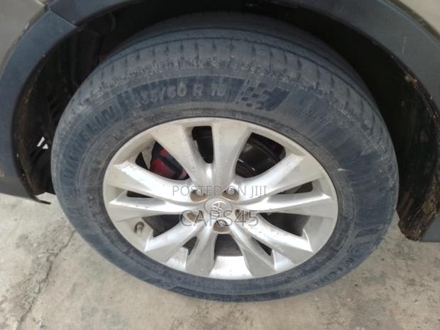 Toyota RAV4 2013 Gold