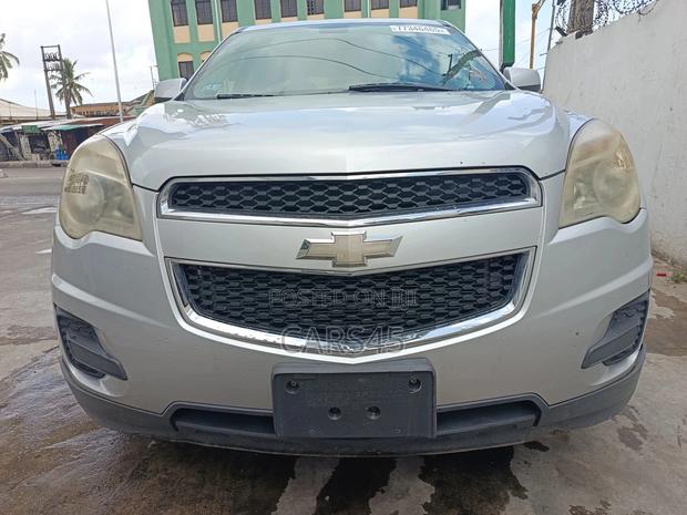 Chevrolet Equinox 2011 Silver