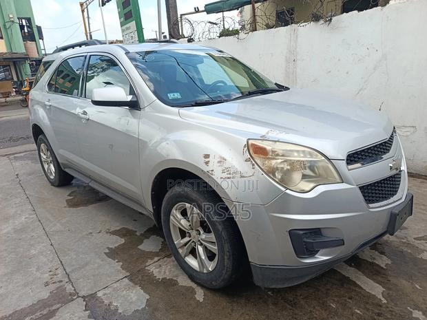 Chevrolet Equinox 2011 Silver