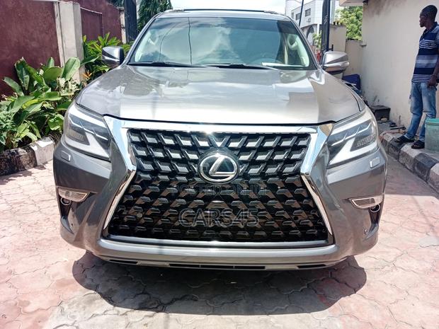 Lexus GX 2010 Gray