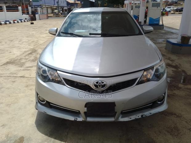 Toyota Camry 2013 Silver
