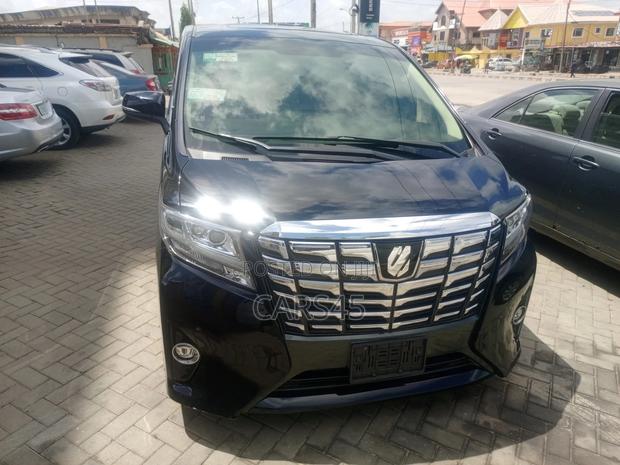 Toyota Alphard 2015 Black