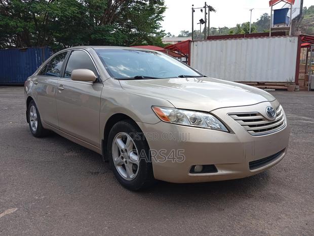 Toyota Camry 2007 Beige