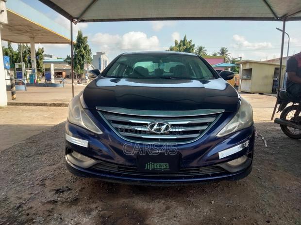 Hyundai Sonata 2014 Blue