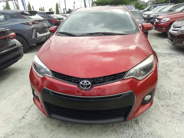 Toyota Corolla LE 4dr Sedan (1.8L 4cyl CVT) 2014 Red