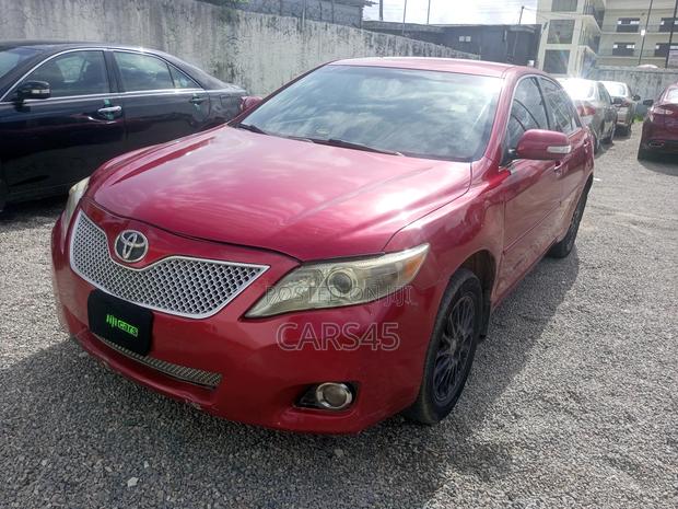Toyota Camry 2008 Red
