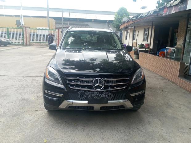 Mercedes-Benz M Class 2013 Black