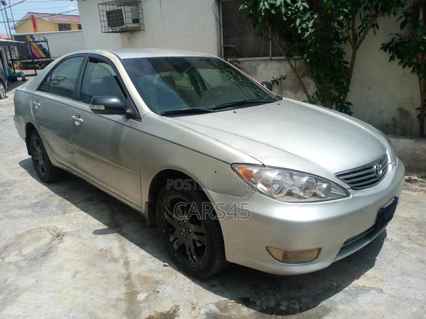 Toyota Camry 2003 Silver