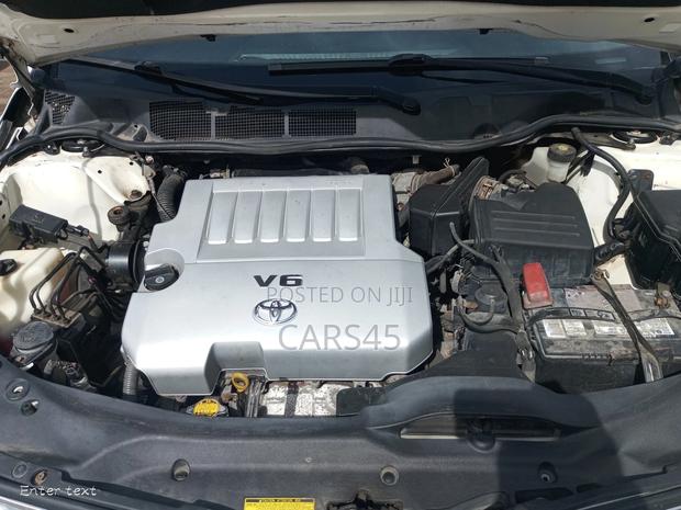 Toyota Venza 2011 White