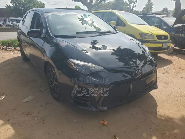 Toyota Corolla LE 4dr Sedan (1.8L 4cyl CVT) 2016 Black