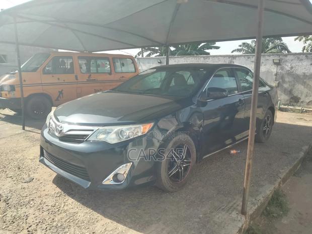 Toyota Camry 2014 Green