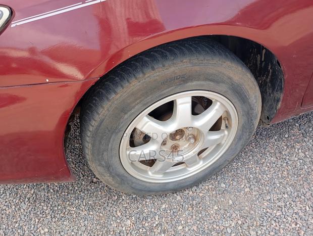 Toyota Camry LE 4dr Sedan (2.4L 4cyl 4A) 2004 Red