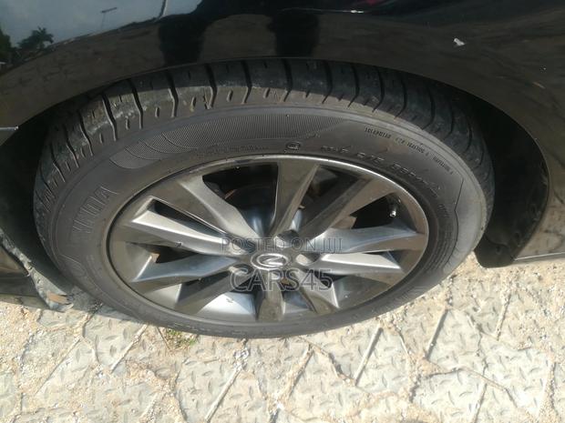 Lexus ES 2010 Black