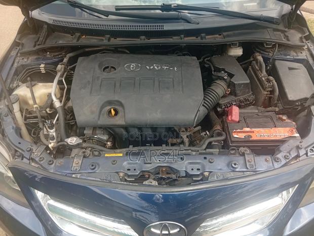 Toyota Corolla 2013 Blue