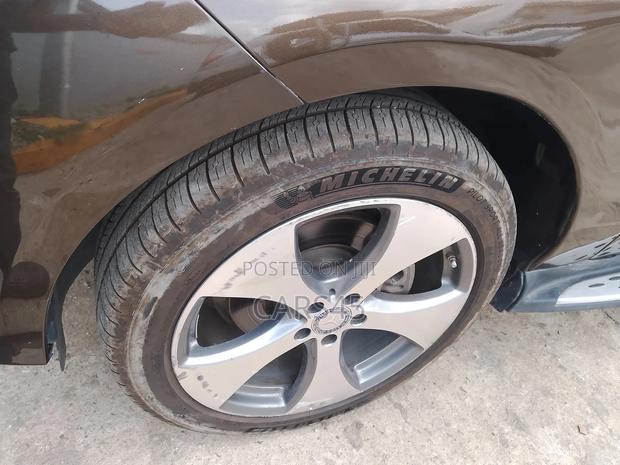 Mercedes-Benz GLE-Class 2016 Brown