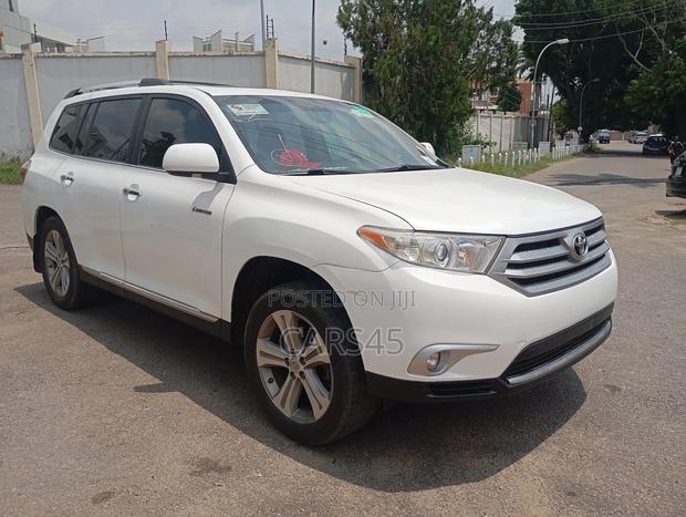 Toyota Highlander 2013 White