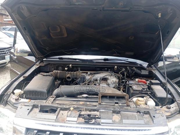 Mitsubishi Pajero 2019 Brown