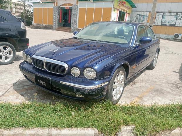 Jaguar XJ 2004 Blue