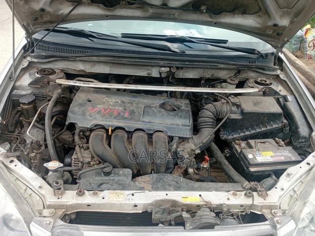 Toyota Corolla Sedan 2003 Silver