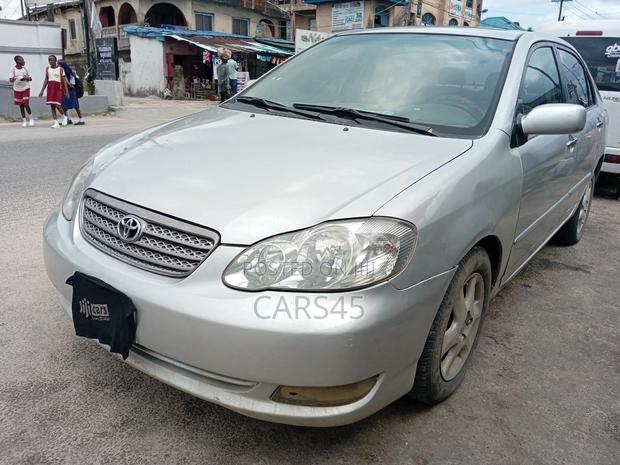 Toyota Corolla Sedan 2003 Silver