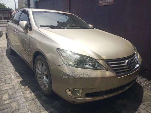 Lexus ES 2011 Gold