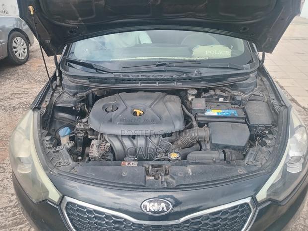 Kia Cerato 2015 Black
