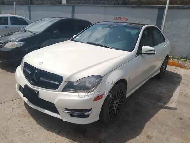 Mercedes-Benz C300 2008 White