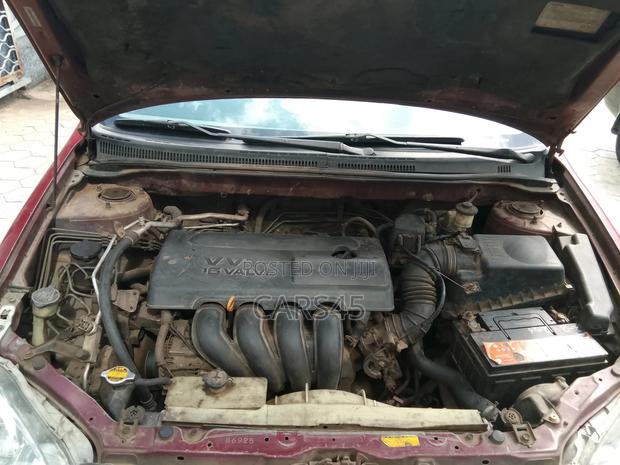 Toyota Corolla 2004 Red