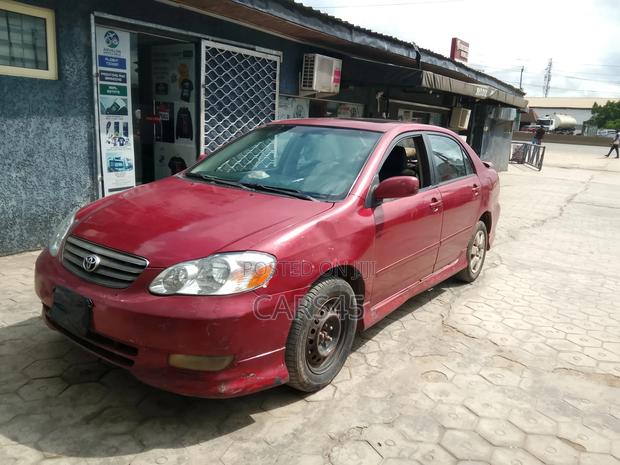 Toyota Corolla 2004 Red