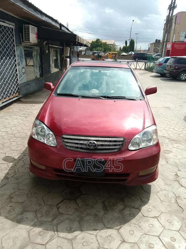 Toyota Corolla 2004 Red