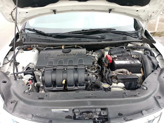 Nissan Sentra SV 4dr Sedan (1.8L 4cyl CVT) 2015 White