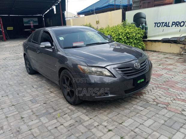 Toyota Camry 2008 Gray